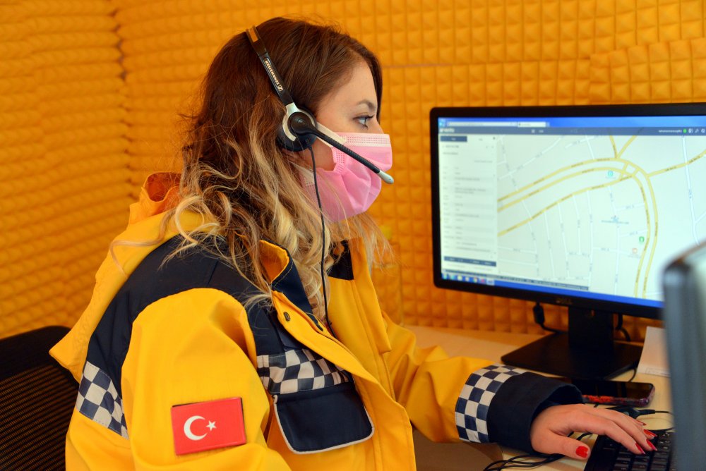 KAHRAMANMARAŞ 112 Acil Çağrı Merkezi'ne 2020 yılında yapılan çağrıların 510 bini asılsız çıktı: İneği için ambulans, halısını yıkatmak için itfaiye