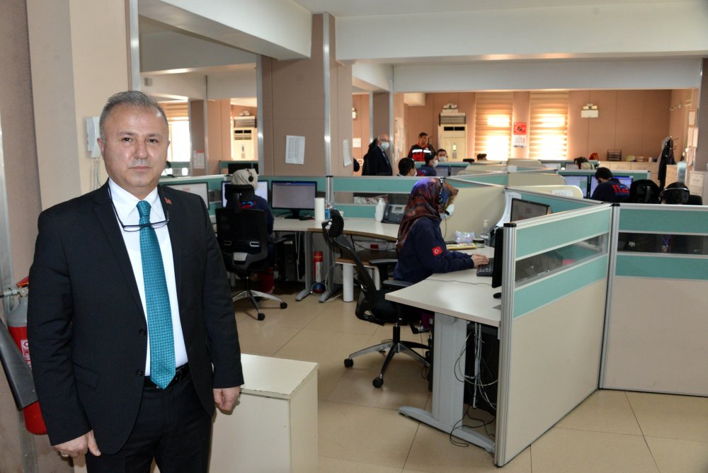 KAHRAMANMARAŞ 112 Acil Çağrı Merkezi'ne 2020 yılında yapılan çağrıların 510 bini asılsız çıktı: İneği için ambulans, halısını yıkatmak için itfaiye