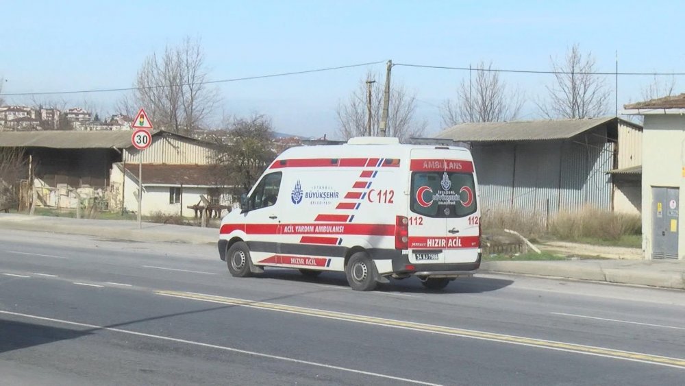Polisin 'dur' ihtarına uymayarak kaçan 4 kişiden 1'i uyarı ateşinde hayatını kaybetti