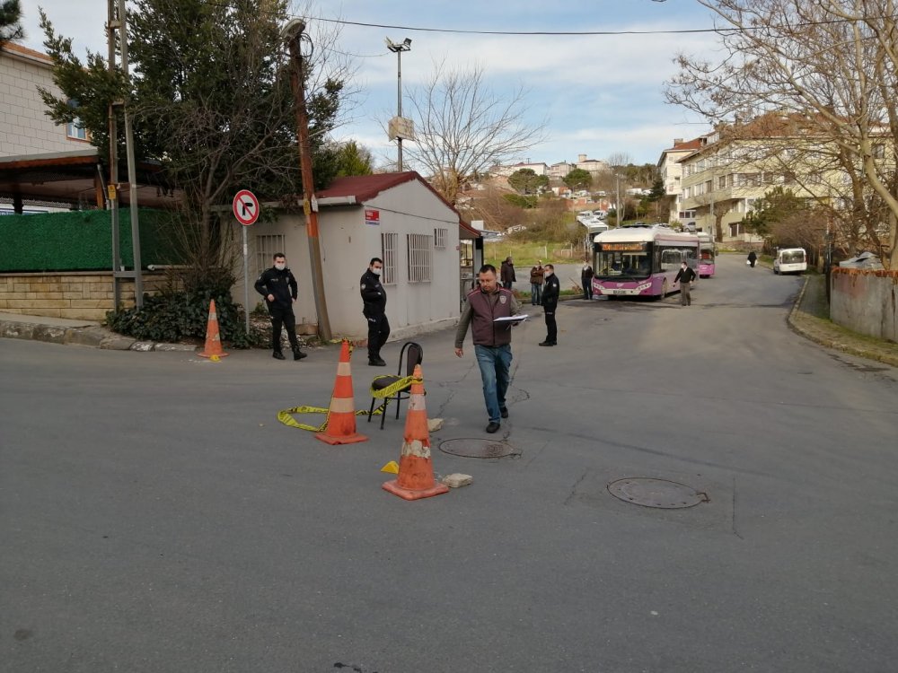 Sarıyer'de durakta otobüs bekleyen kişiye silahla ateş açıldı