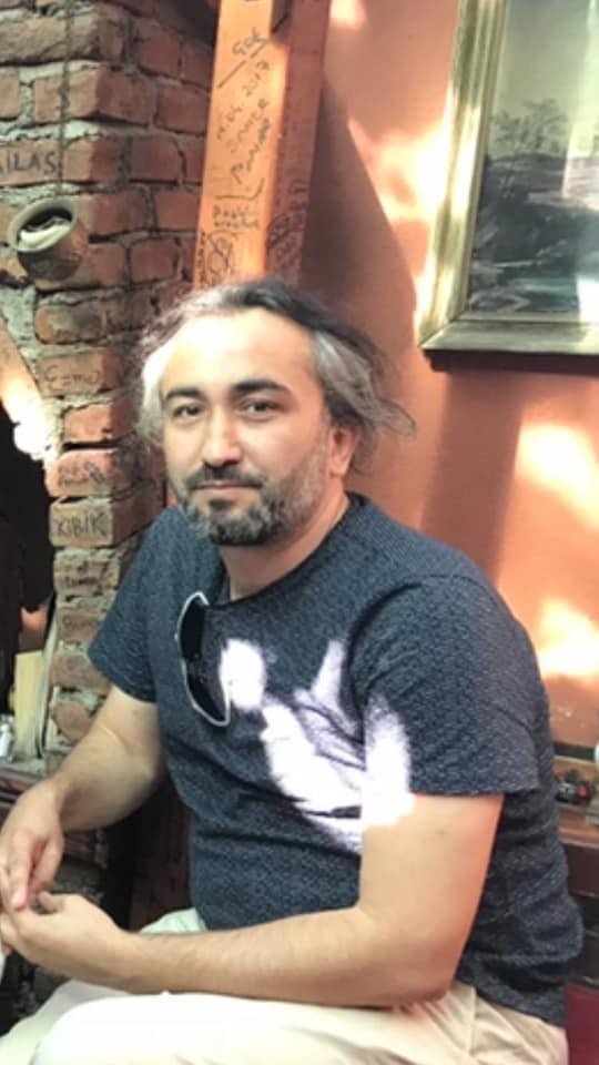 Savcının aracının camına "Arabayı koyduğunuz alan yol geçişi bilginize" yazılı not bırakınca  gözaltına alınan kişinin haberimizin yayınlanmasından sonra bırakıldığı bilgisine ulaşıldı