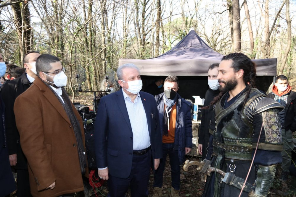 TBMM Başkanı Şentop, 'Uyanış: Büyük Selçuklu' setini ziyaret etti