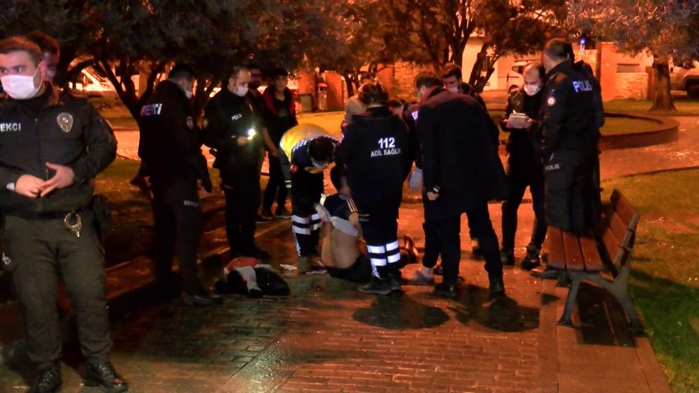 Zeytinburnu'nda bir kişi gasp edilirken bıçaklandı