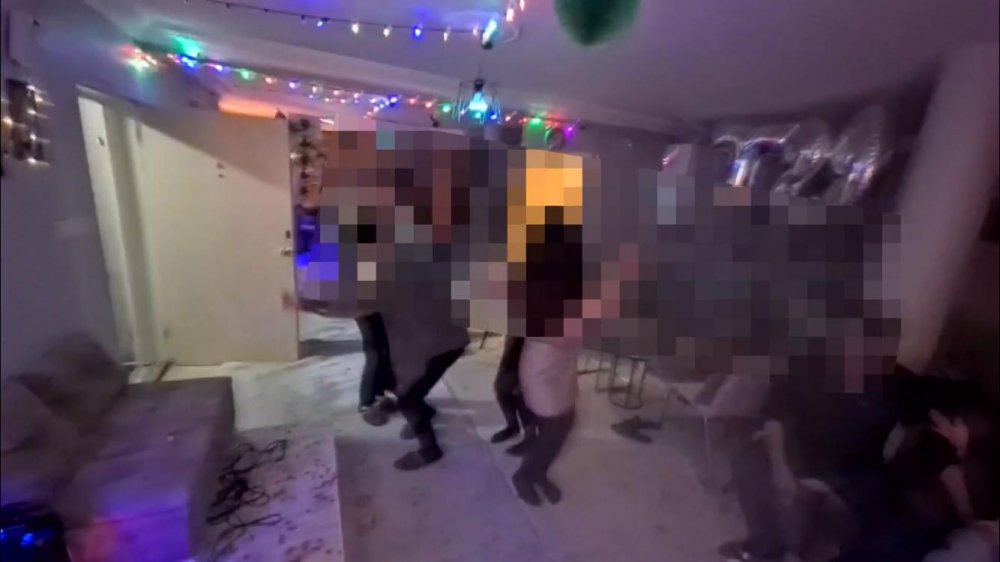 900 bin liralık rüşveti geri çeviren polisler ödüllendirildi