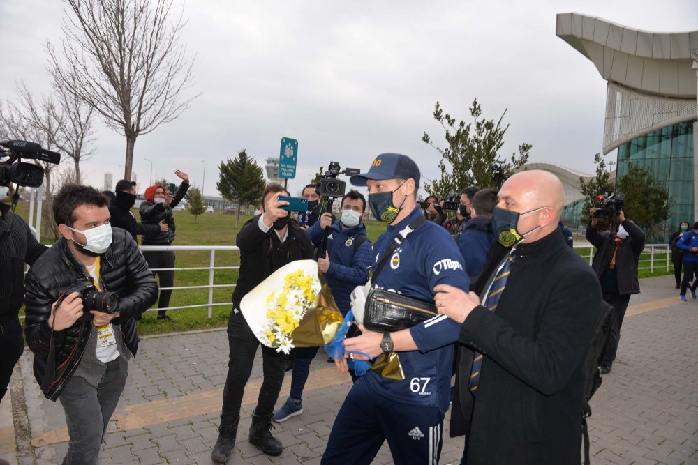 Fenerbahçe kafilesi, Hatay'da