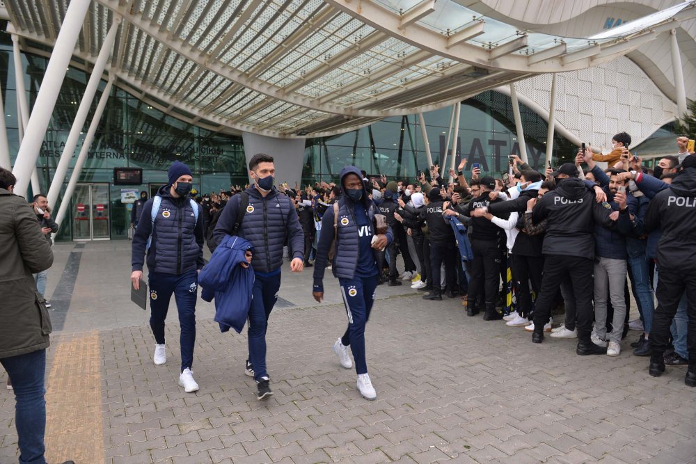 Fenerbahçe kafilesi, Hatay'da