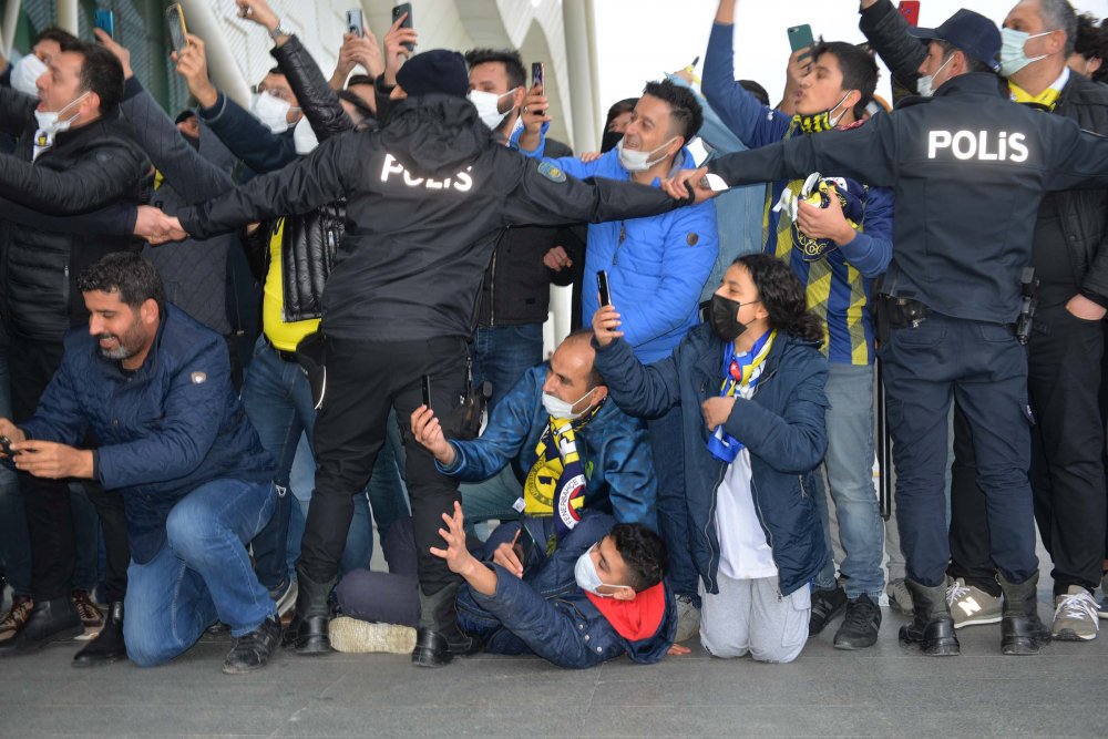 Fenerbahçe kafilesi, Hatay'da