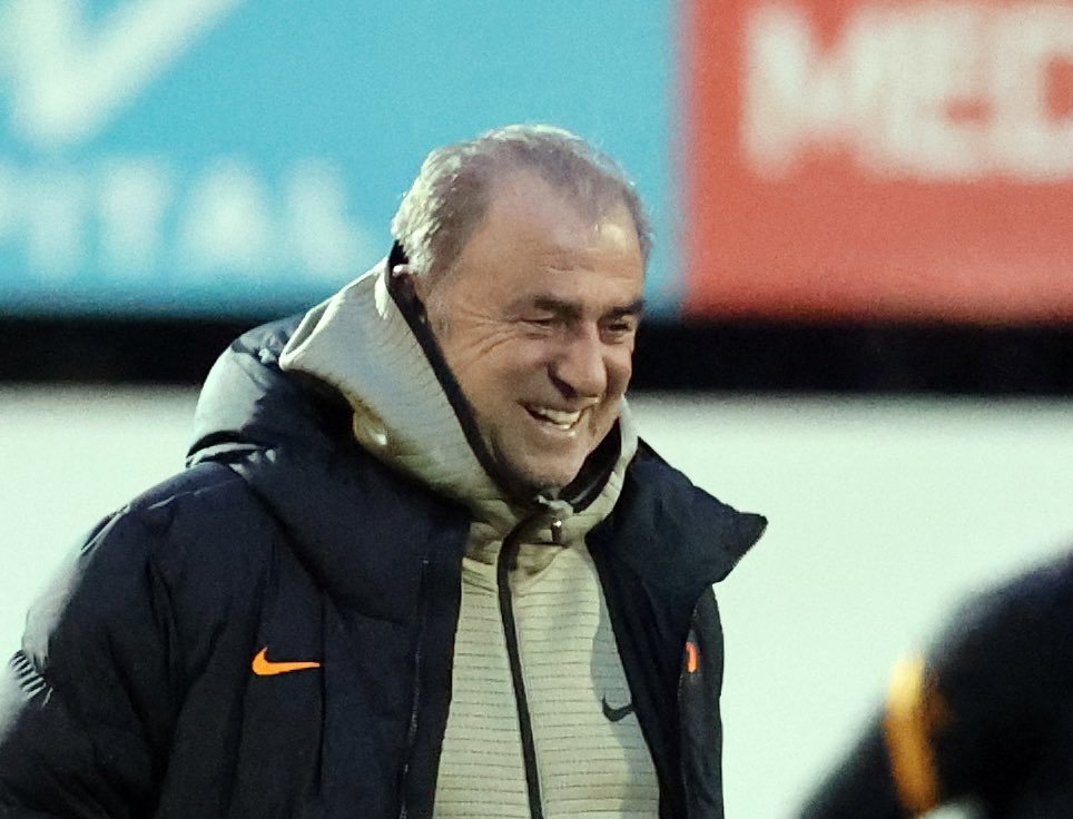 Galatasaray'da Mohamed ve Yedlin antrenmanda