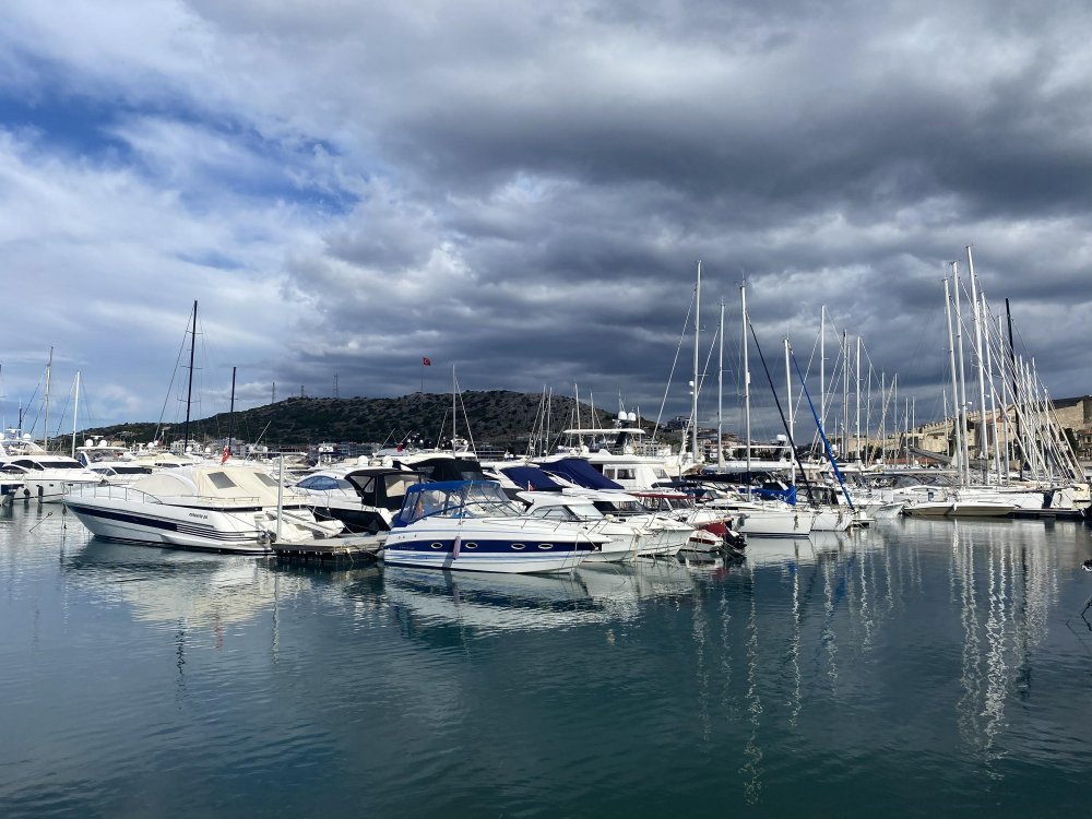 Hırsızlık çetesi, İstanbul ve İzmir' deki  lüks teknelere dadandı