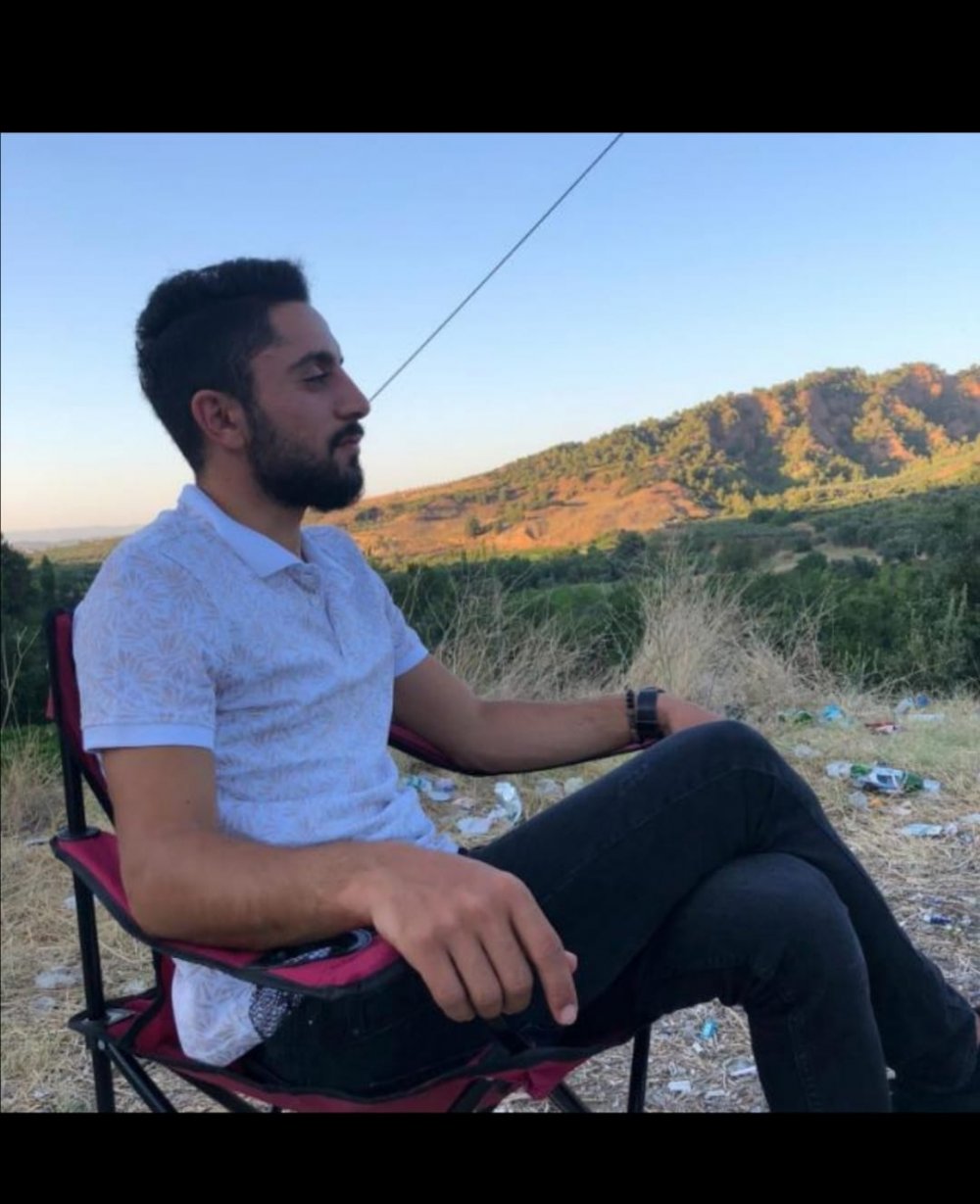 Manisa'da otomobilde başlarından vurulan 4 genç hayatını kaybetti