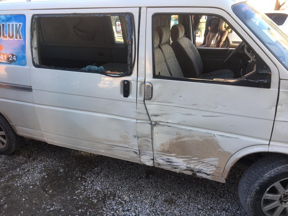 Minibüs ile motosikletin çarpışması hayat kaybıyla sonuçlandı