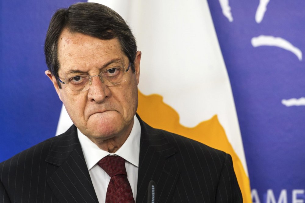 Rum lideri Anastasiadis 'altın pasaport' skandalıyla ilgili ilk kez ifade verecek