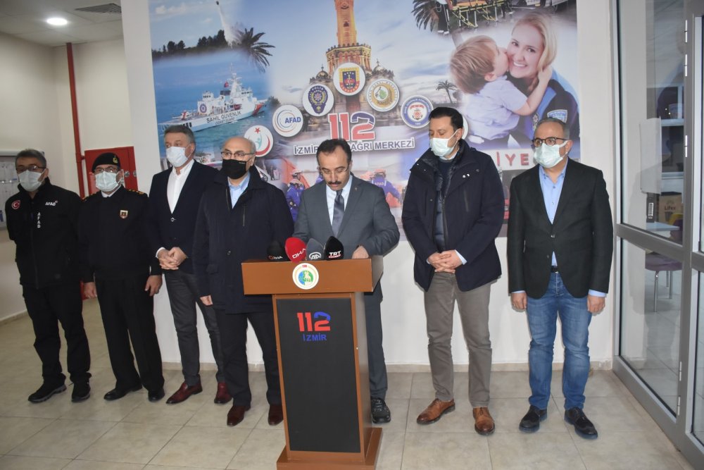 İzmir'deki sel felaketinde 1714 su baskını 52 mahsur kalma olayına müdahale edildi