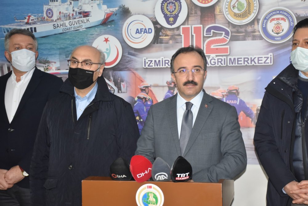 İzmir'deki sel felaketinde 1714 su baskını 52 mahsur kalma olayına müdahale edildi