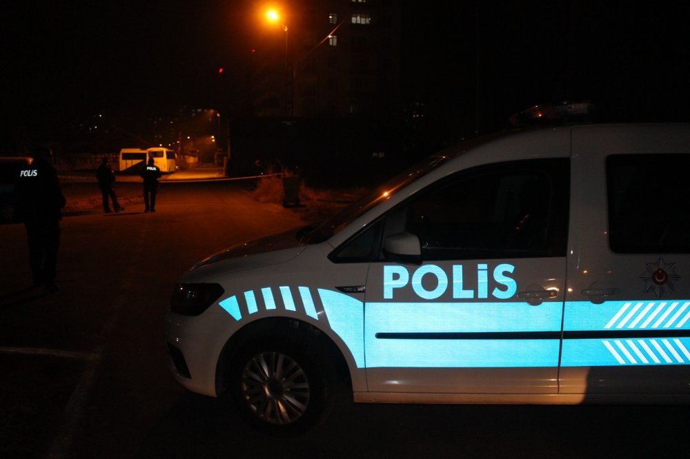Önce silahla vurdu, sonra hastaneye götürdü