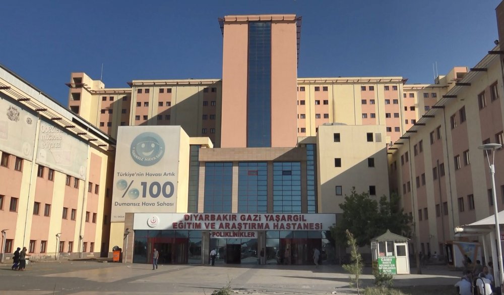 Pandemi hastanesi doktoru duyurdu; Diyarbakır'da 10 ay sonra koronavirüsten yatış olmadı
