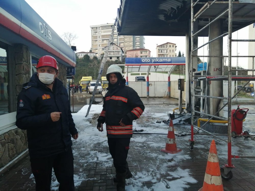 Trabzon'da akaryakıt istasyonunda yangında faciadan dönüldü