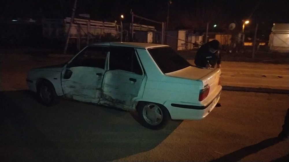 Ambulans ile çarpışan otomobil sürücüsü alkollü çıktı