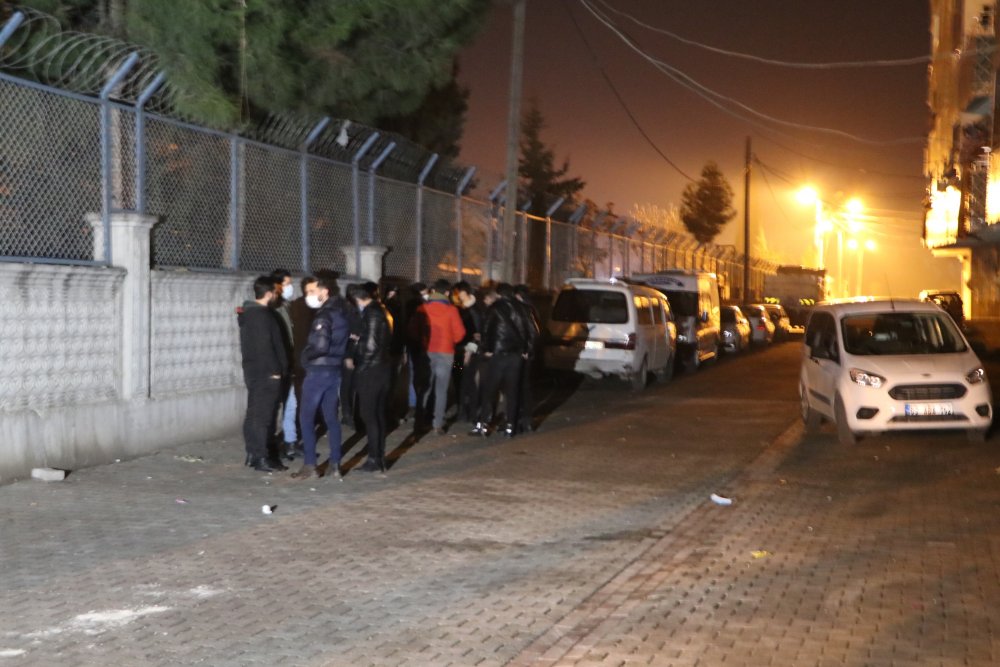 Şanlıurfa’da torbacı operasyonunda polise ateş açıldı: 1'i polis 2 yaralı