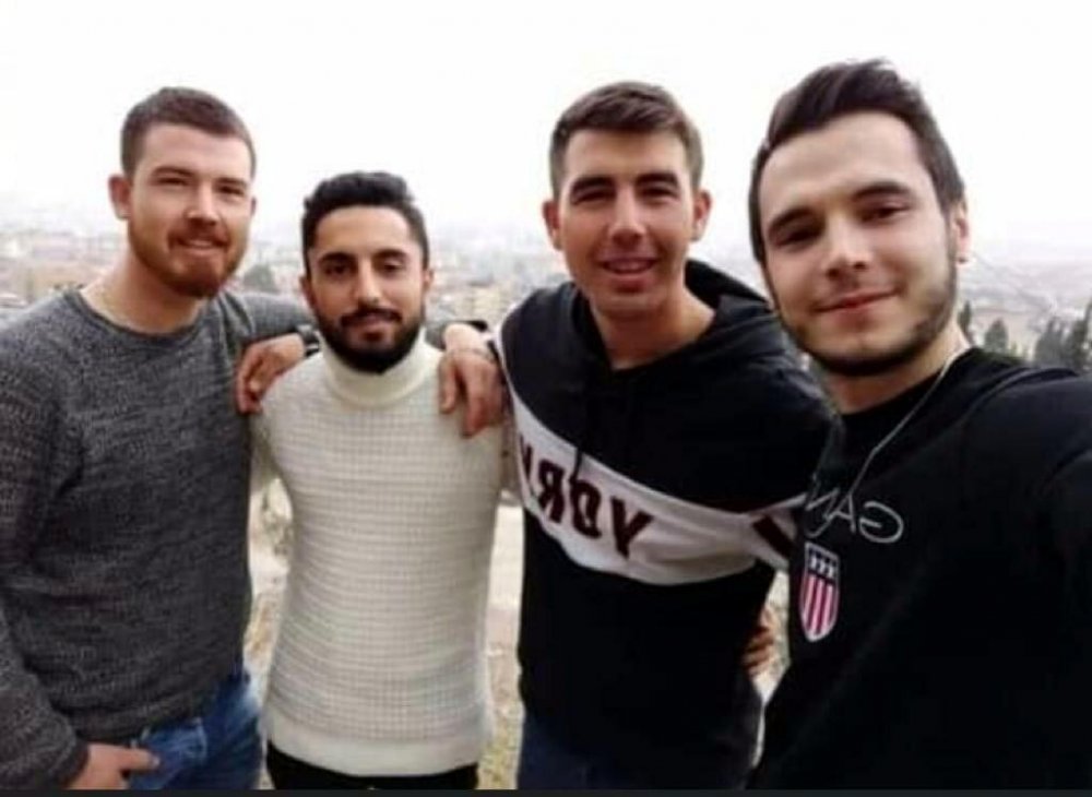 Yan yana cansız bedenleri bulunan 4 arkadaş'ın veda videosundaki Mert, ölen gençlerden Neşet Dalgın'ın uzman onbaşı kardeşi çıktı
