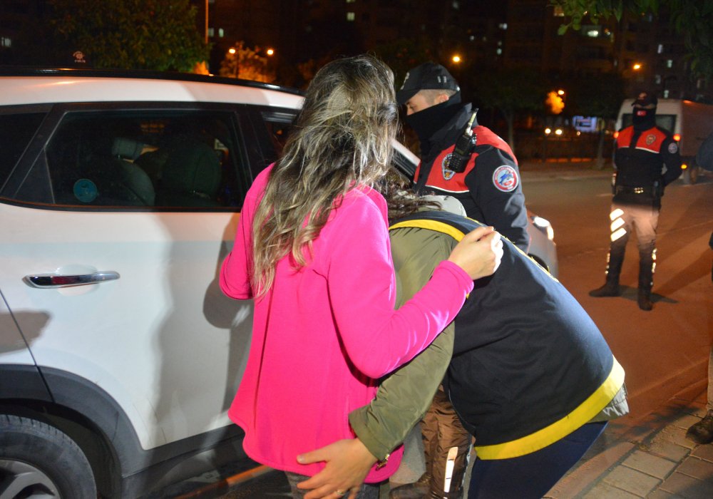 Adana'da 2 bin polis ile drone destekli asayiş uygulaması