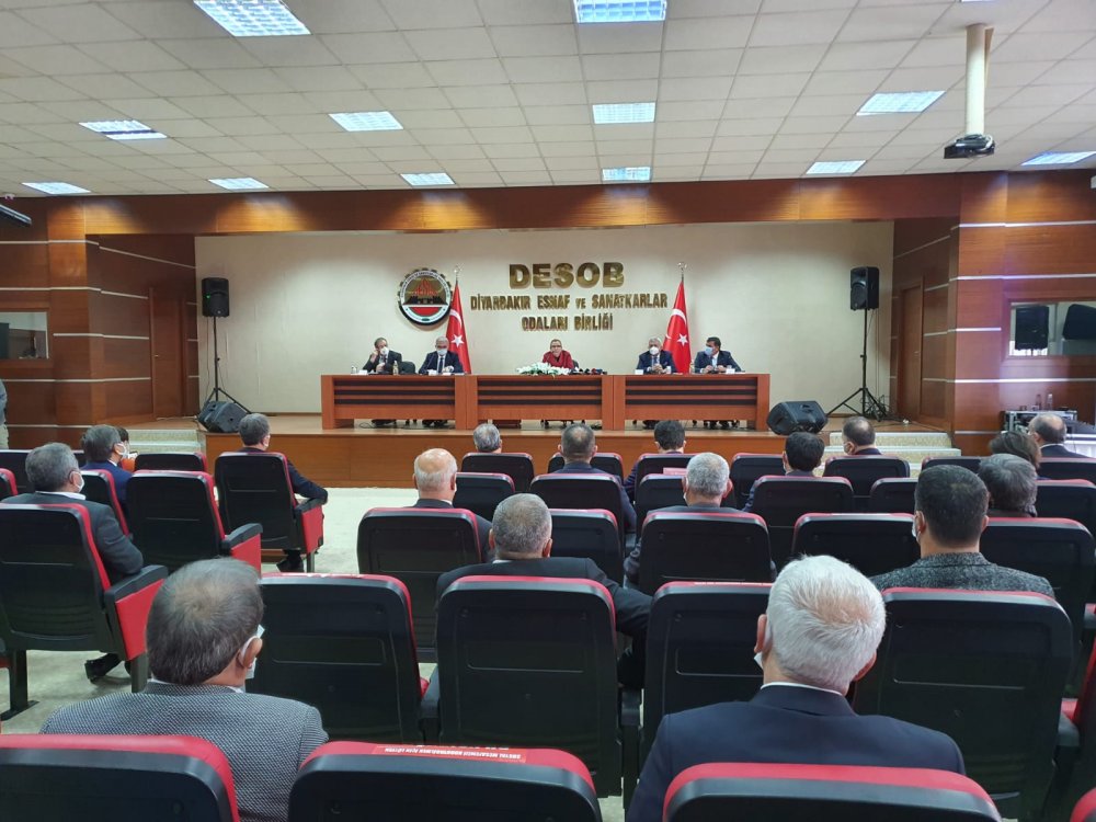 Bakan Pekcan: 1 milyon 300 bin esnafın 13 milyar kredi borcu, haziran sonuna ertelendi