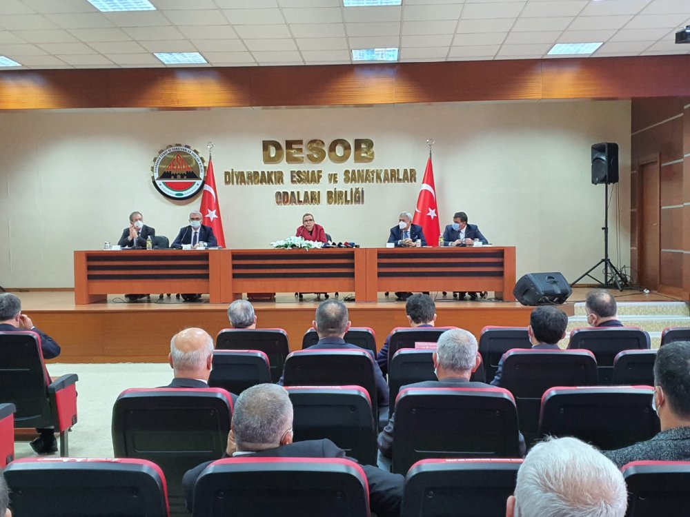 Bakan Pekcan: 1 milyon 300 bin esnafın 13 milyar kredi borcu, haziran sonuna ertelendi