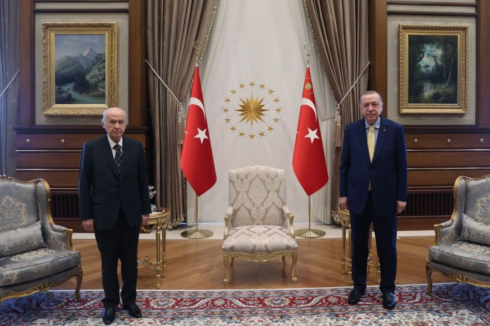 Cumhurbaşkanı Erdoğan, Bahçeli'yi Sarayda kabul etti