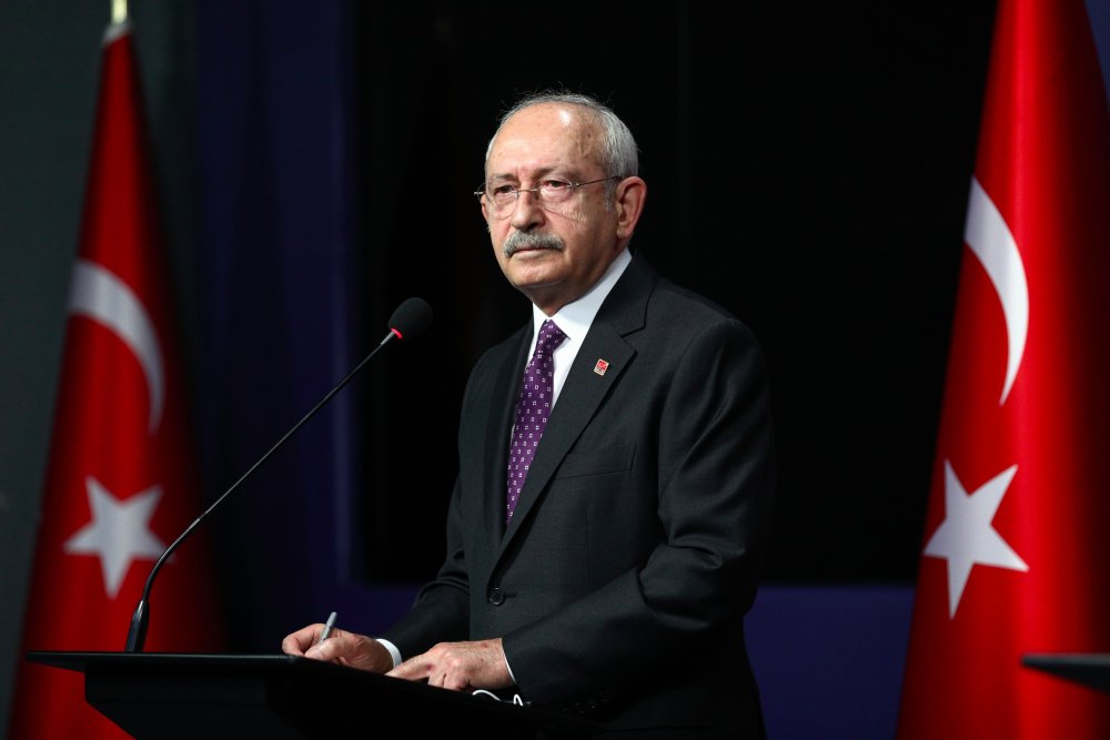 Kılıçdaroğlu, Karamollaoğlu'nu ziyaret etti