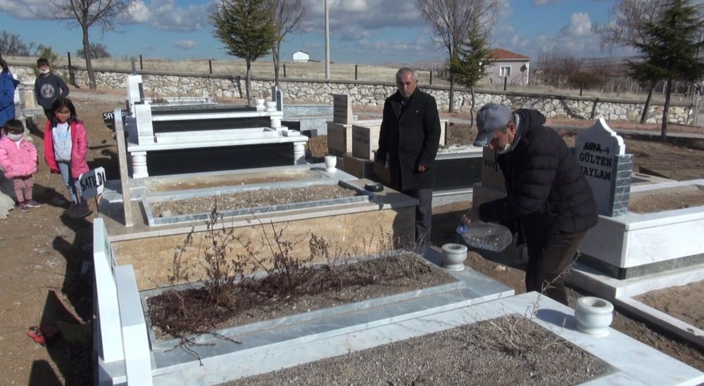 Aleyna Çakır olarak bilinen Sema Esen'in babası Mehmet Esen: 'BU İŞİN PEŞİNİ BIRAKMAYACAĞIM'