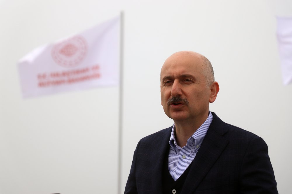 Bakan Karaismailoğlu: Asırların hayali için geri sayımdayız