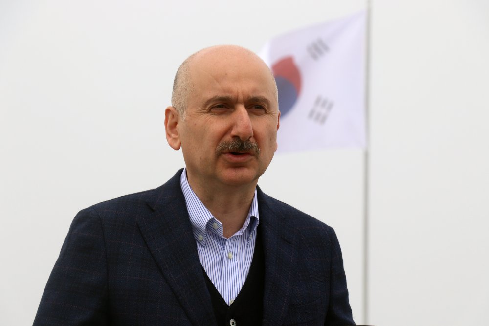 Bakan Karaismailoğlu: Asırların hayali için geri sayımdayız