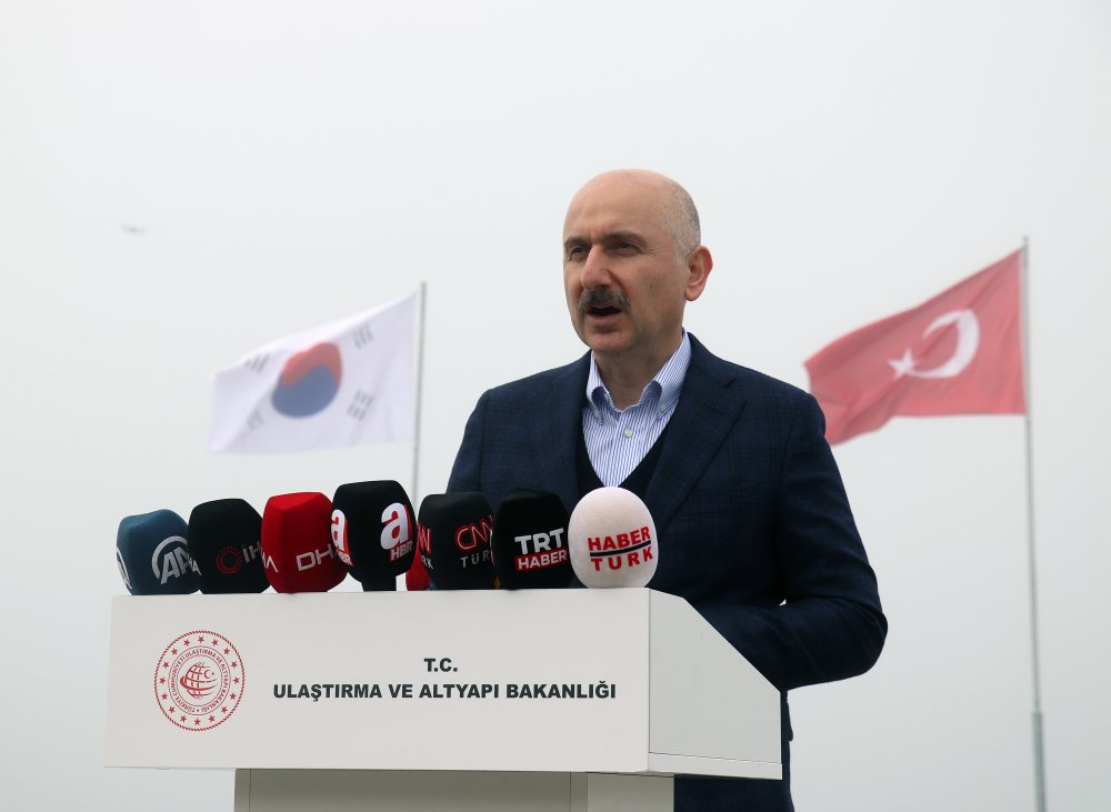 Bakan Karaismailoğlu: Asırların hayali için geri sayımdayız