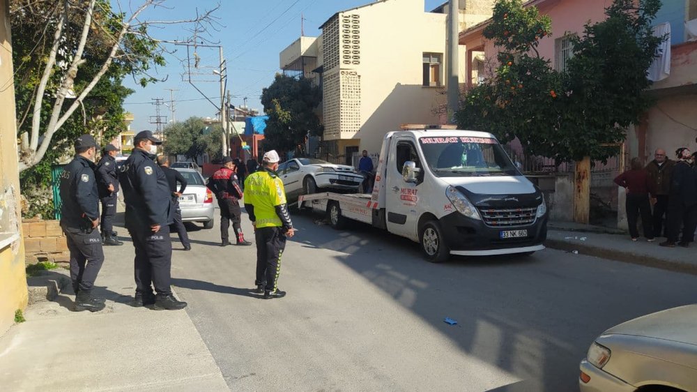 Direksiyon başında kalp krizi geçiren sürücü kaza yaptı:  can kaybı ve çok sayıda yaralı var