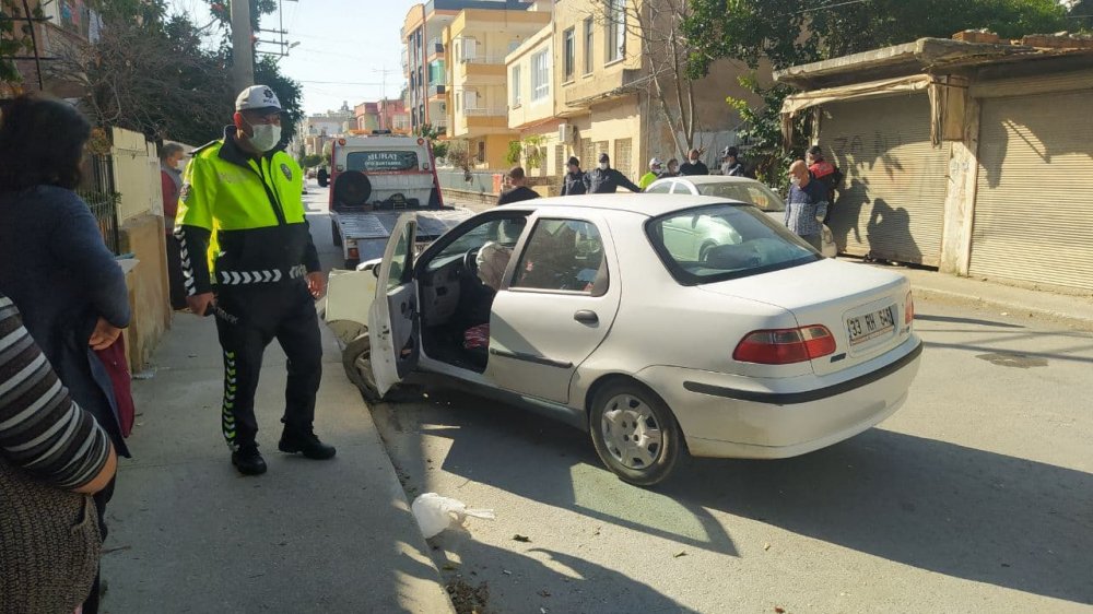 Direksiyon başında kalp krizi geçiren sürücü kaza yaptı:  can kaybı ve çok sayıda yaralı var