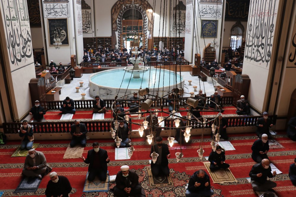Diyanet İşleri Başkanı Ali Erbaş: Gençlerimiz, bizi güçlü kılan en büyük imkan ve zenginliğimizdir