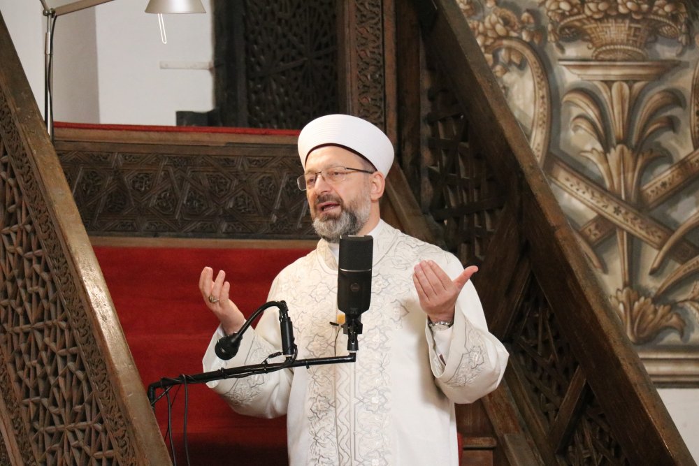 Diyanet İşleri Başkanı Ali Erbaş: Gençlerimiz, bizi güçlü kılan en büyük imkan ve zenginliğimizdir