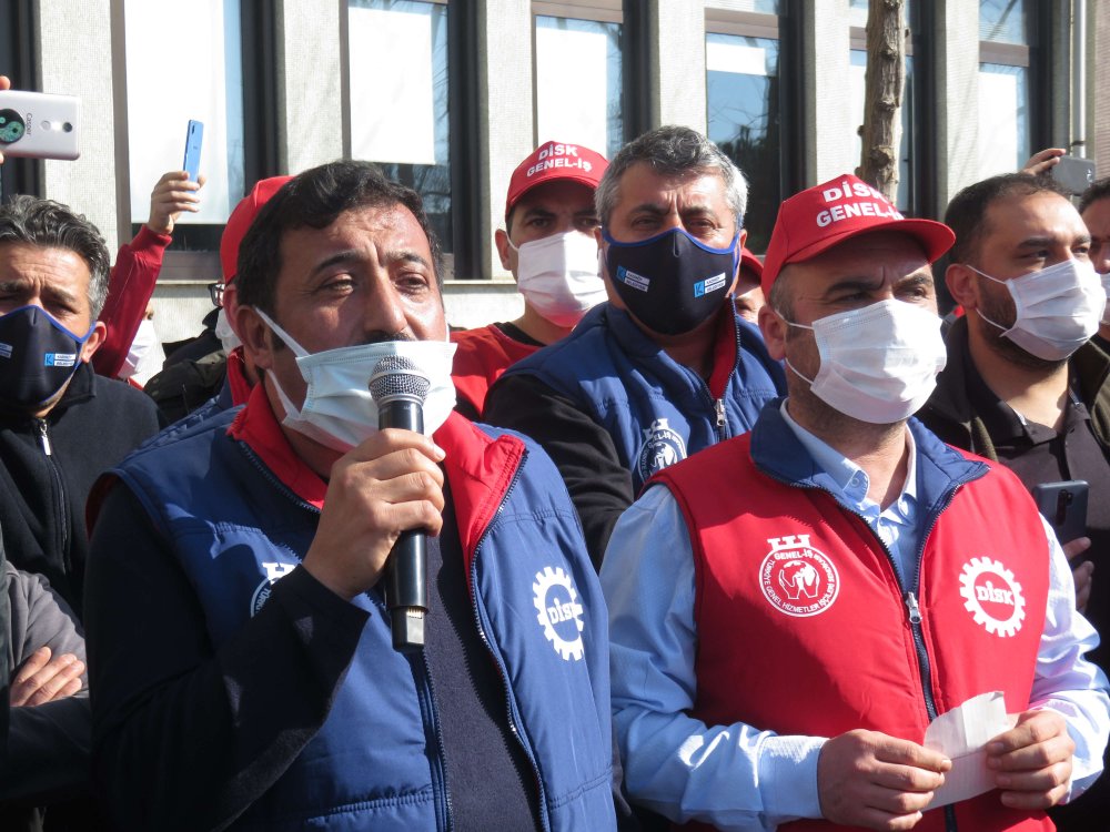 Kadıköy Belediyesi'ne grev kararı asıldı