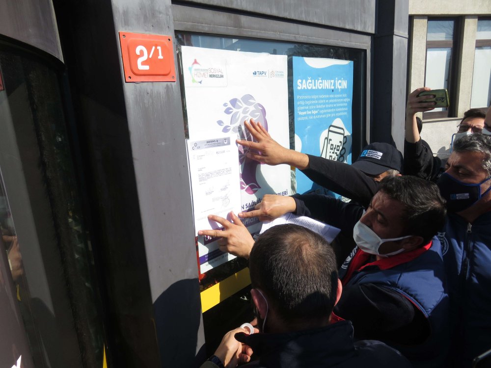 Kadıköy Belediyesi'ne grev kararı asıldı