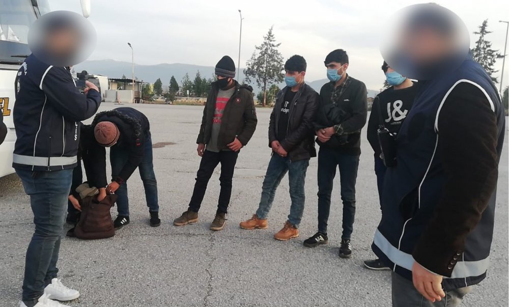 Osmaniye’de 6 kaçak göçmen yakalandı