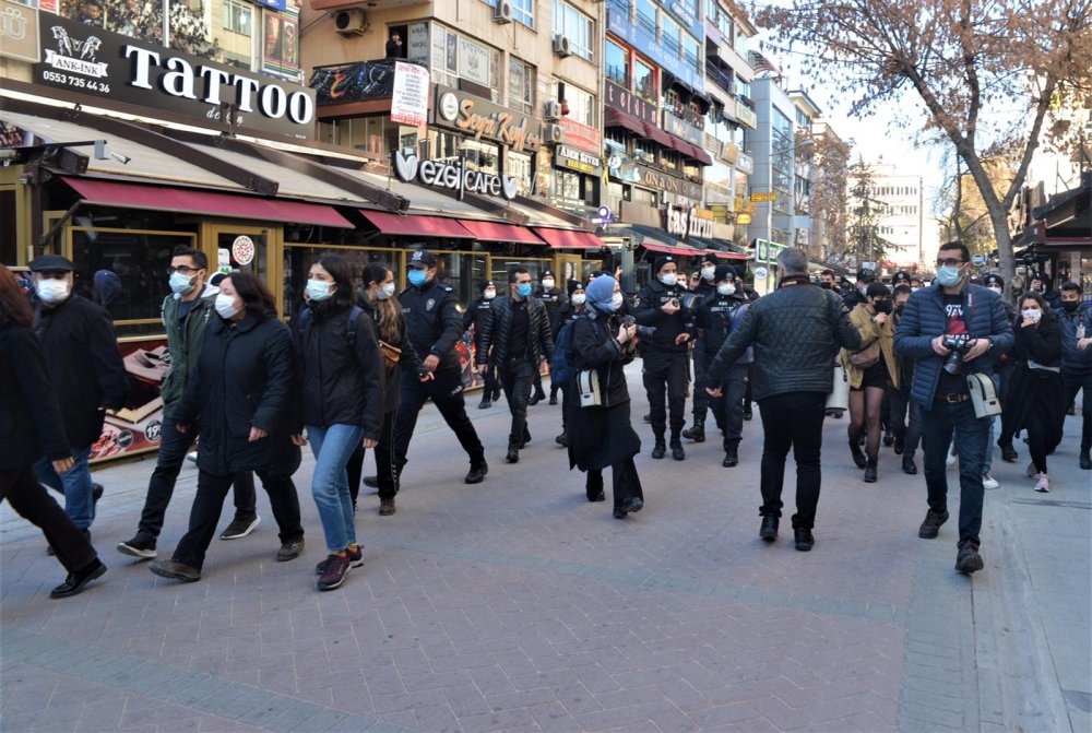 Ankara'da, Boğaziçi eyleminde 30 gözaltı
