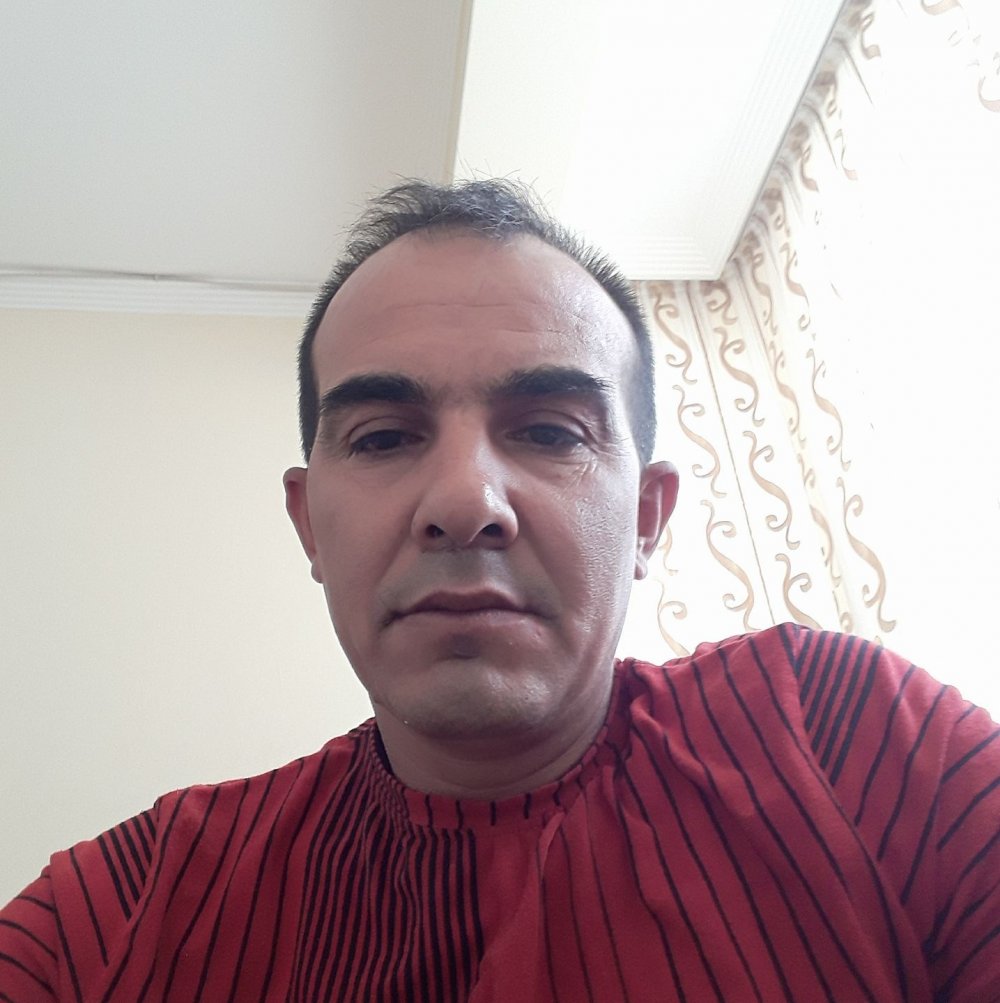 Boşanma aşamasında eşi ve iş arkadaşını bıçakla yaraladı