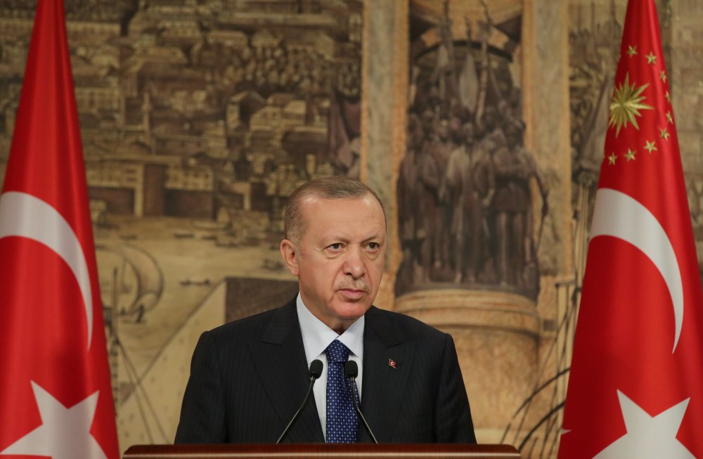 Cumhurbaşkanı Erdoğan: Müslümanların mukaddes değerlerine yönelik saldırılar fikir özgürlüğü parantezine alınarak ısrarla görmezden geliniyor