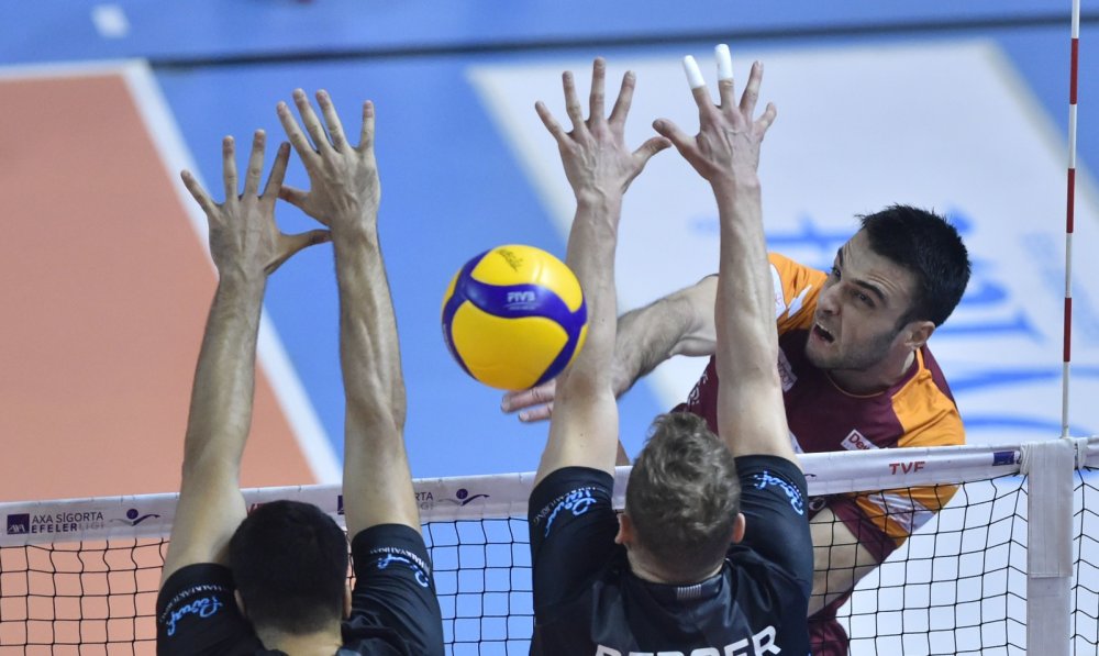 İnegöl Belediyespor - Halkbank: 1-3