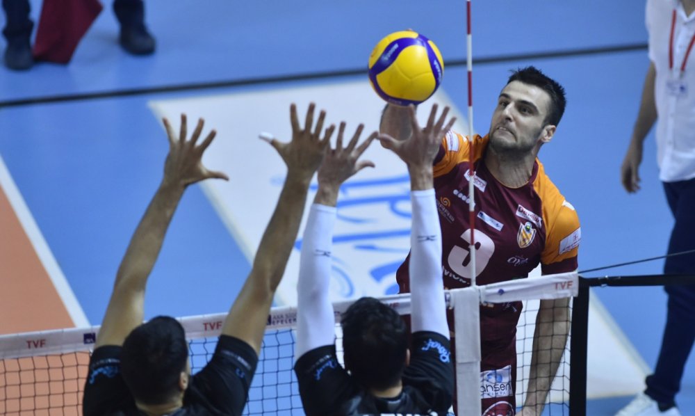 İnegöl Belediyespor - Halkbank: 1-3