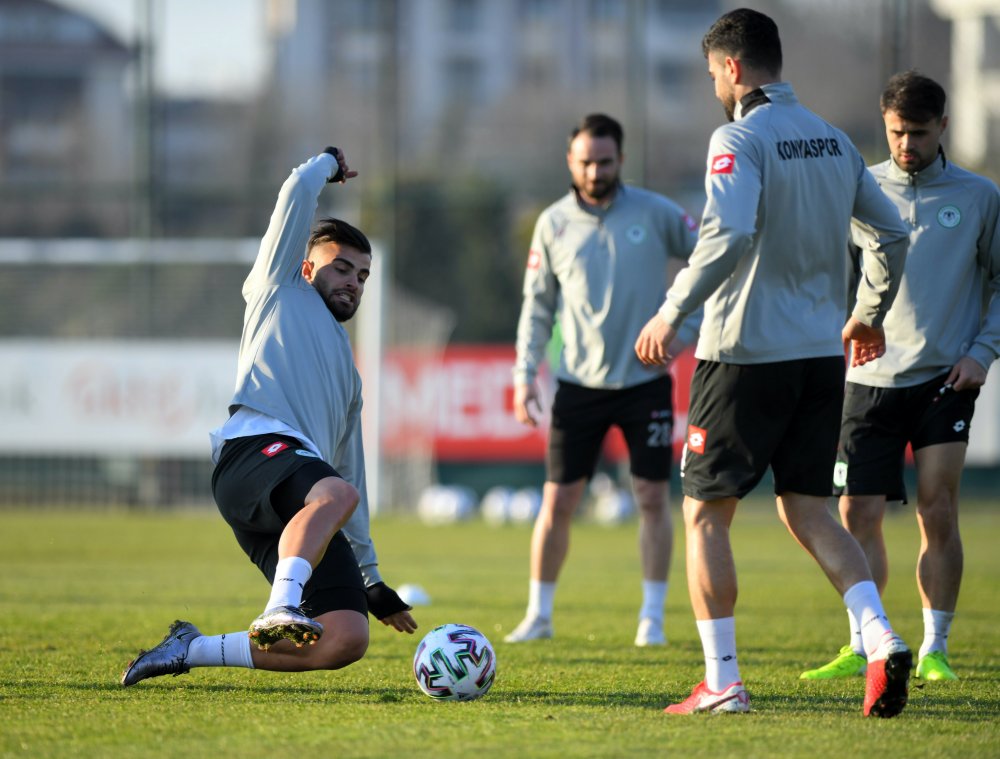 Konyaspor'da Beşiktaş maçı hazırlıkları tamamlandı