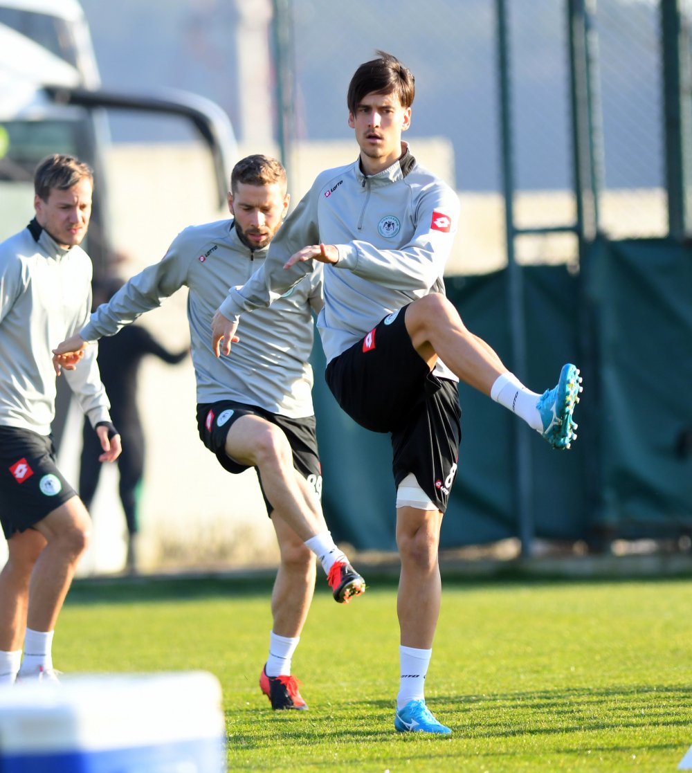 Konyaspor'da Beşiktaş maçı hazırlıkları tamamlandı
