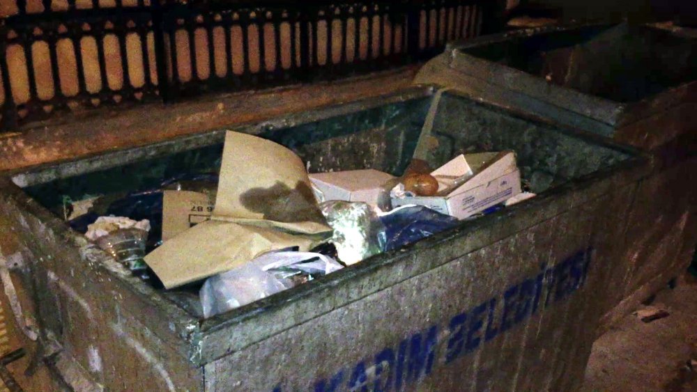 Samsun'da çöpte 1 haftalık kız bebek bulundu
