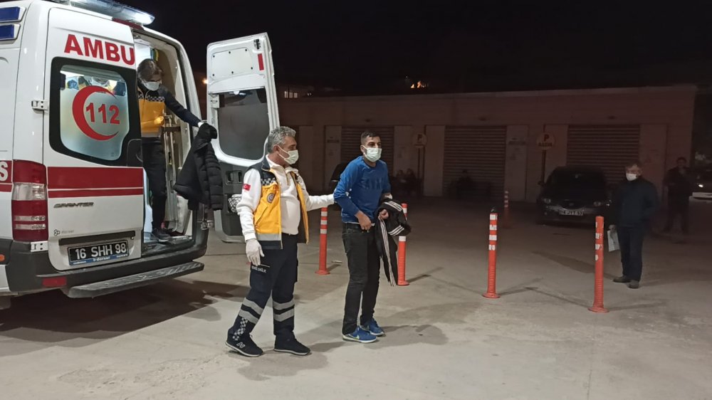 Sokağa çıkma kısıtlamasında sokağa çıkmıştı, köpeklerin saldırısına uğradı