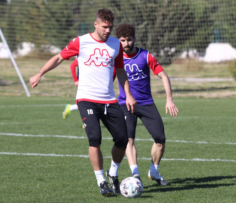 Antalyaspor galibiyete odaklandı